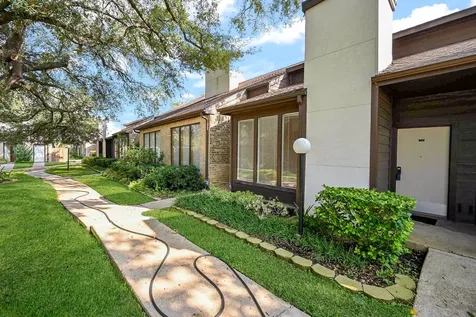 2601 S Braeswood Boulevard 706 Houston TX 77025