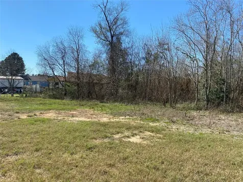 424 County Road 3570 Cleveland TX 77327