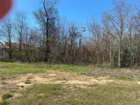 424 County Road 3570 Cleveland TX 77327