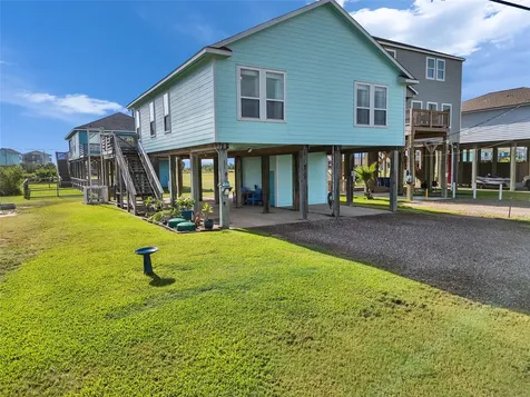 4710 Palm Street Freeport TX 77541