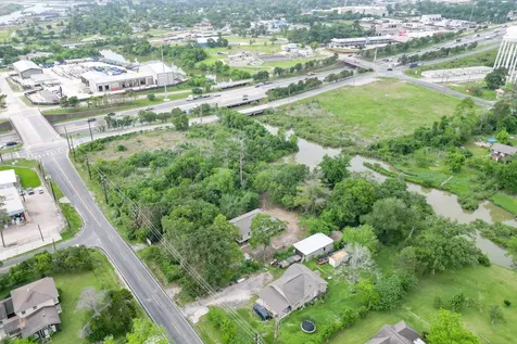 301 Bayou Drive Channelview TX 77530