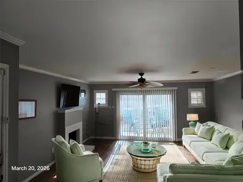 7312 Seawall Boulevard 208 Galveston TX 77551