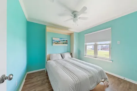 7312 Seawall Boulevard 208 Galveston TX 77551