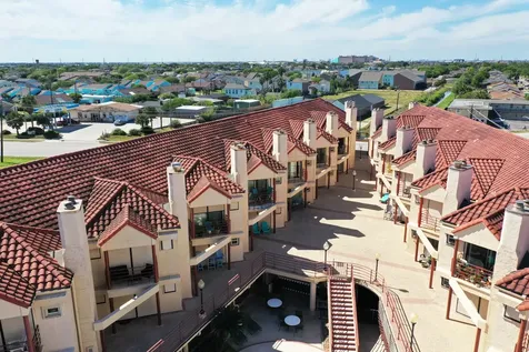 7312 Seawall Boulevard 208 Galveston TX 77551