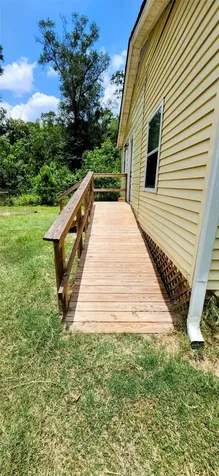 15500 Fm 1725 Cleveland TX 77328