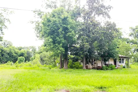 120 Creekside Drive Angleton TX 77515