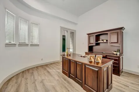 98 Dorado Drive Friendswood TX 77546