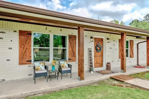 2363 Twin Oaks Orange TX 77630