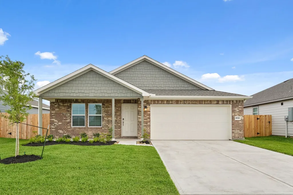 2512 Old Glory Lane Bay City TX 77414