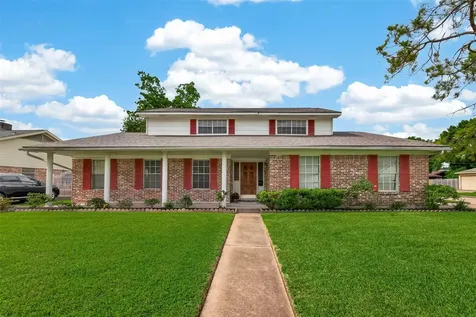 9235 Sharpview Drive Houston TX 77036