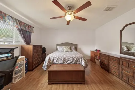 9235 Sharpview Drive Houston TX 77036