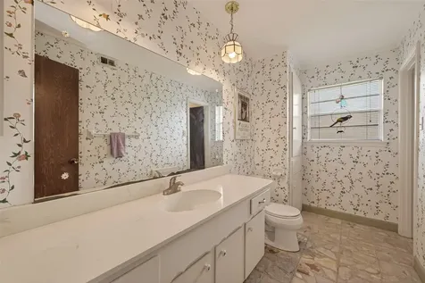 9235 Sharpview Drive Houston TX 77036