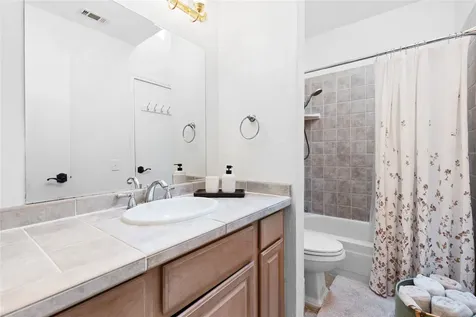 17490 Meandering Way 1304 Dallas TX 75252