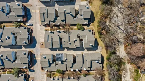 17490 Meandering Way 1304 Dallas TX 75252
