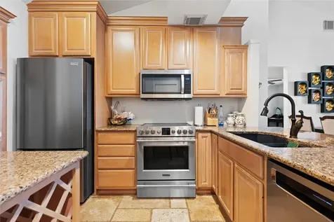 17490 Meandering Way 1304 Dallas TX 75252