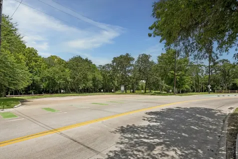 0 Deerwood Drive Houston TX 77042