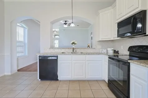 2915 Horseback Court College Station TX 77845
