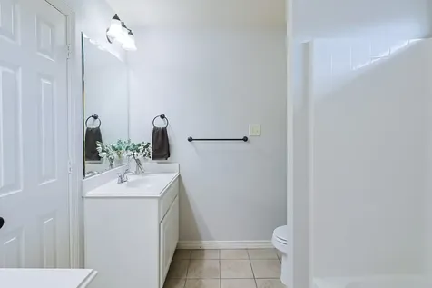 2915 Horseback Court College Station TX 77845