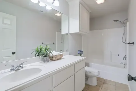 2915 Horseback Court College Station TX 77845