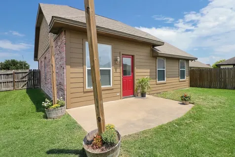 2915 Horseback Court College Station TX 77845