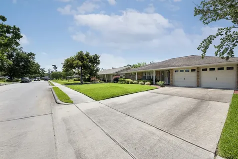 6215 Waltway Drive Houston TX 77008