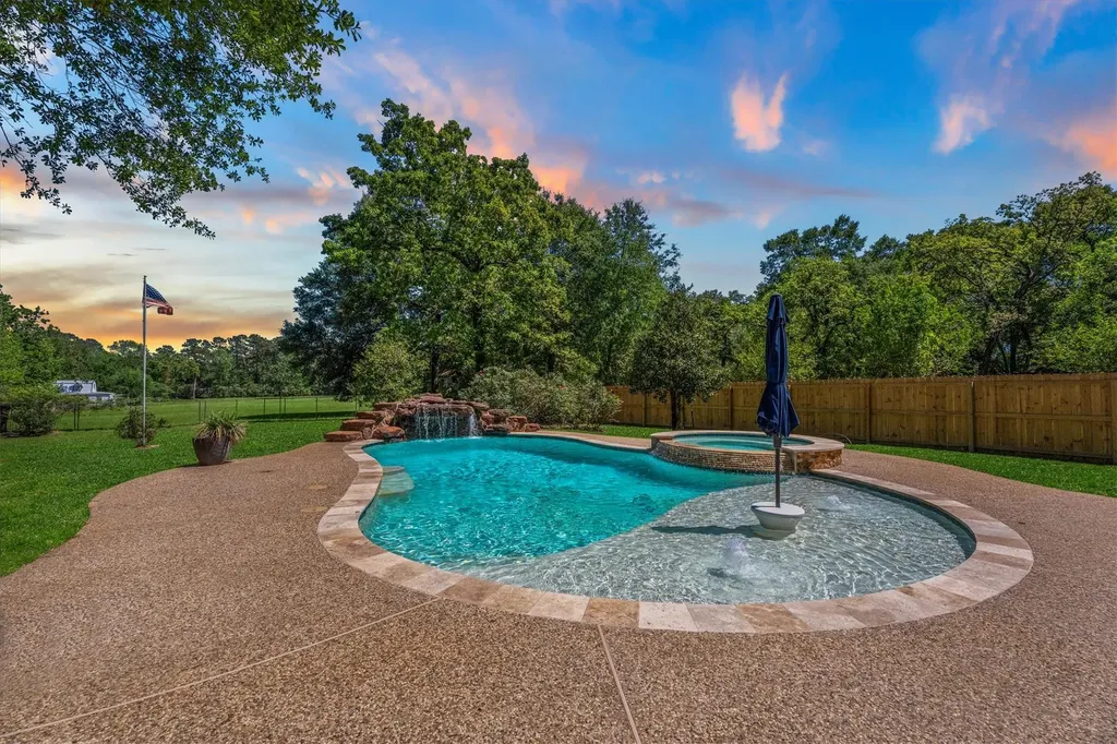 16024 Rabon Chapel Road Montgomery TX 77316