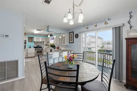 321 Ling Street Bayou Vista TX 77563