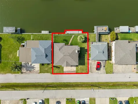 321 Ling Street Bayou Vista TX 77563
