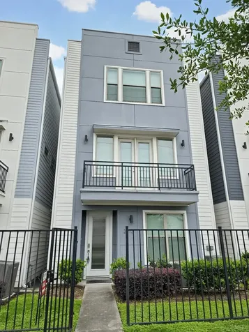 2613 Hutchins Street Houston TX 77004