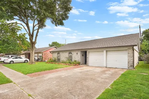 10014 Carlow Lane La Porte TX 77571