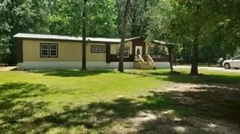 24 County Road 67633 Dayton TX 77535
