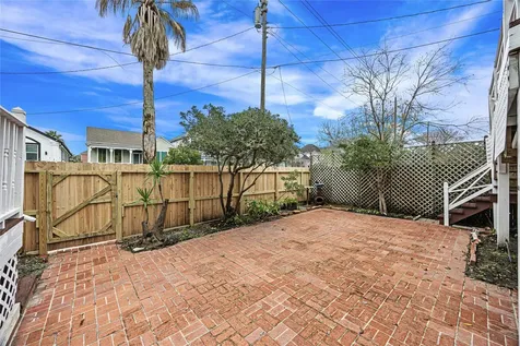 1723 Rosenberg Street Galveston TX 77550