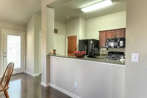 111 Briarwood Drive Huntsville TX 77320
