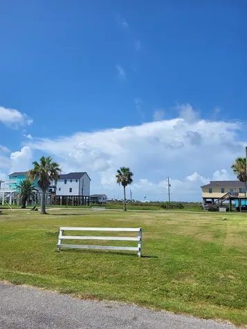 Lot 353 5th Street Galveston TX 77554
