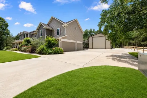 4336 Holstein Drive Cleveland TX 77328