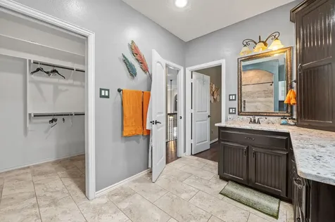 4336 Holstein Drive Cleveland TX 77328