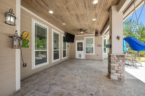 4336 Holstein Drive Cleveland TX 77328