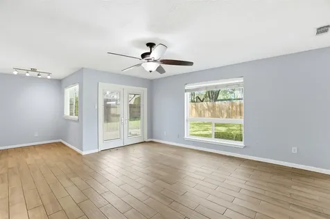7235 Battle Hills Drive Houston TX 77040
