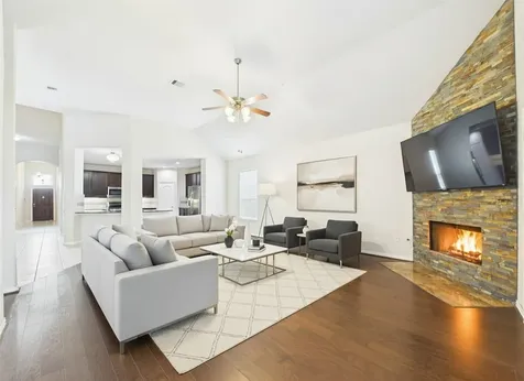 401 W Bend Drive League City TX 77573