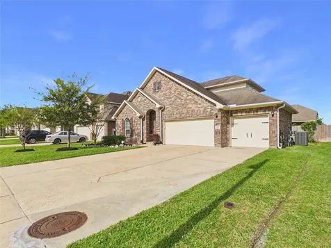 401 W Bend Drive League City TX 77573