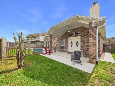 401 W Bend Drive League City TX 77573