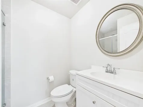 401 W Bend Drive League City TX 77573