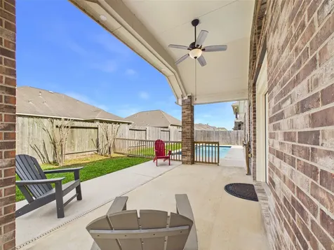 401 W Bend Drive League City TX 77573
