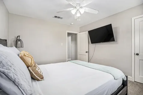 2315 67th Street Galveston TX 77551