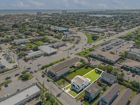 2315 67th Street Galveston TX 77551