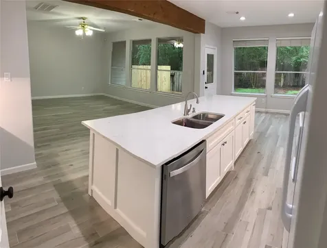 163 Ledgestone Place The Woodlands TX 77382