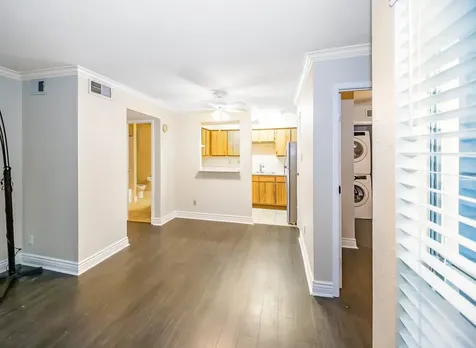 18511 Egret Bay Boulevard 614 Webster TX 77058