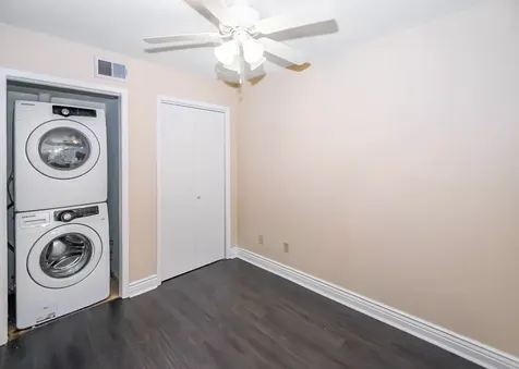 18511 Egret Bay Boulevard 614 Webster TX 77058