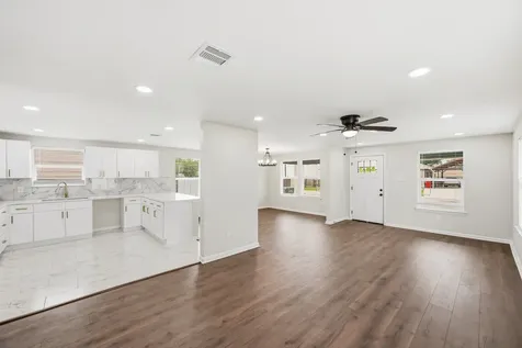 7946 Fowlie Street Houston TX 77028