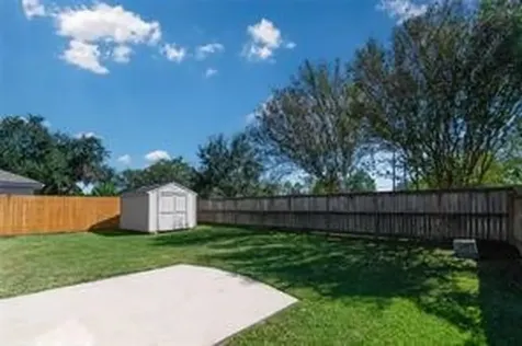 3622 Glenhill Drive Pearland TX 77584